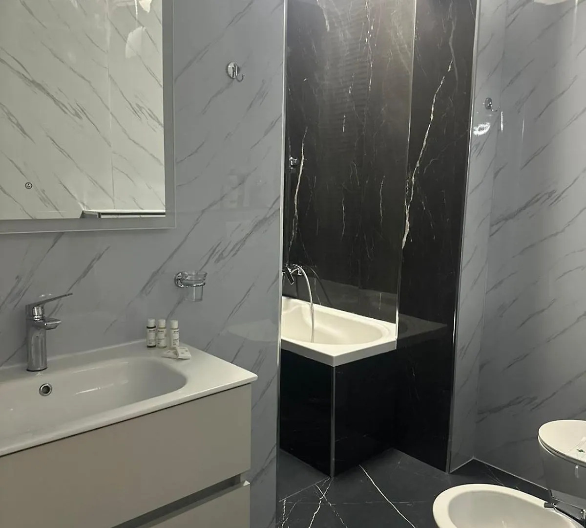 Scandinavian Apartments Al Tirana 0*,